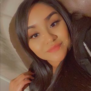 Meet your Posher, Jenifer